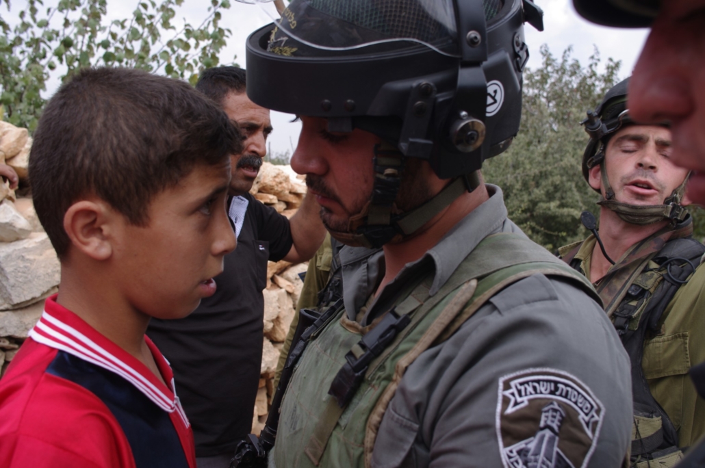 Perché i bambini palestinesi lanciano pietre